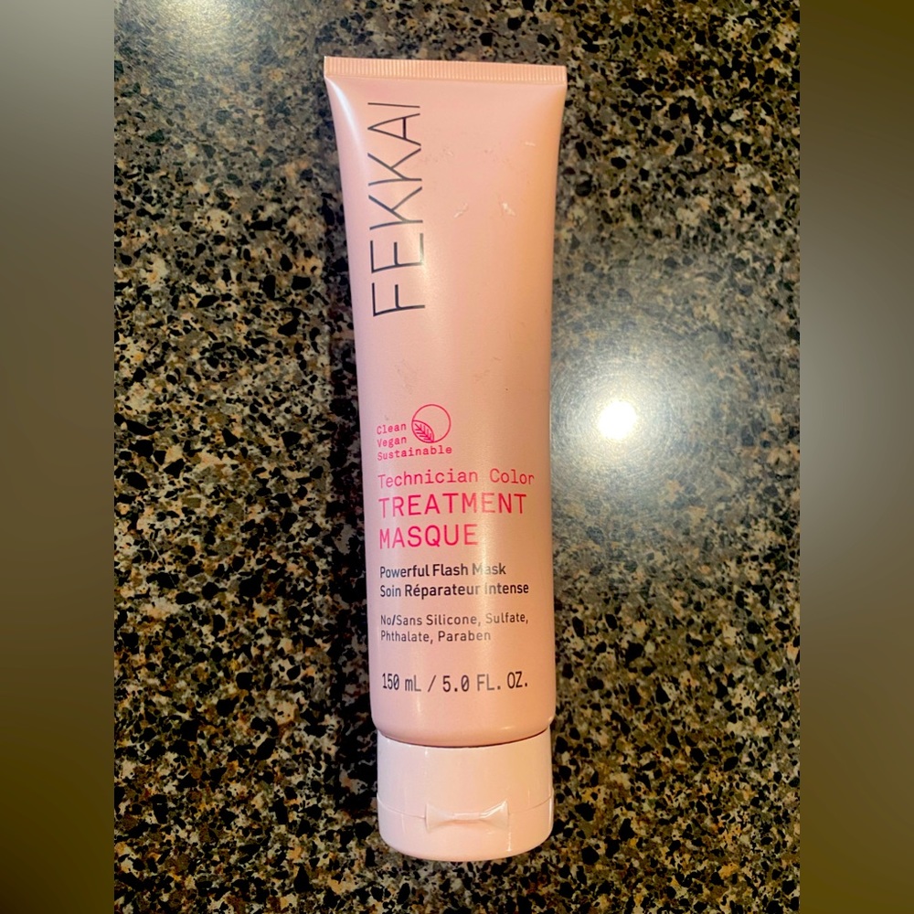 New sealed Fekkai color technician treatment masque.